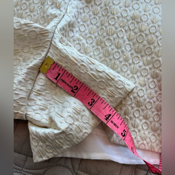 Lilly Pulitzer MAKENNA COCKTAIL SHORT GOLD METALLIC DOTTED JACQUARD - Picture 10 of 16